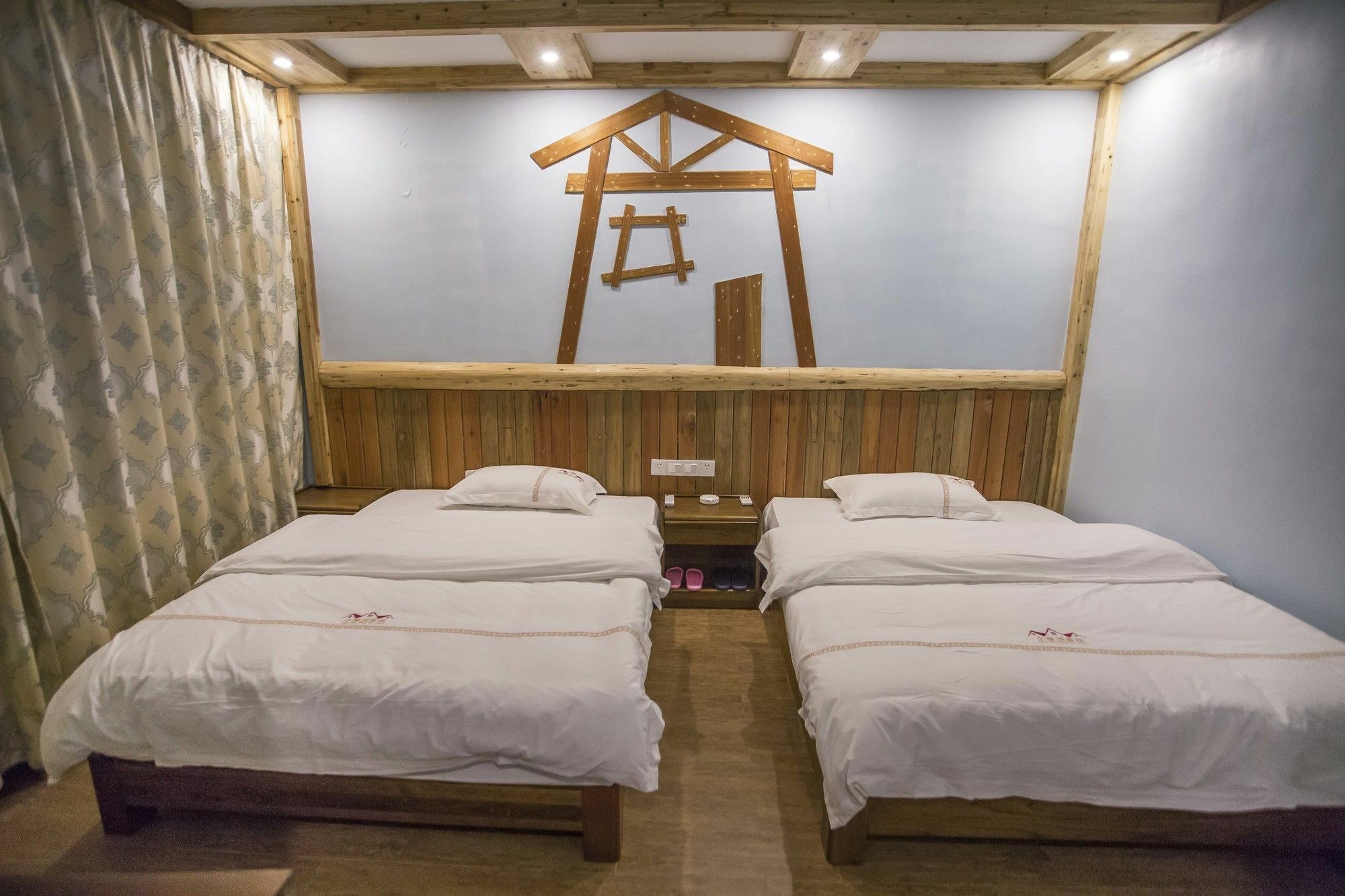 Breeze & Alley Inn--tianmenshan Cableway-english Reception-tourism Planing Homestay Zhangjiajie